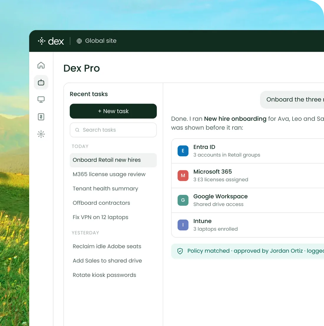 המחשה של Dex Pro שמבצע בקשה של טכנאי ומתעד את הפעולות